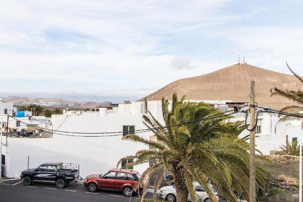 Apartamento Atenea San Bartolomé Екстериор снимка